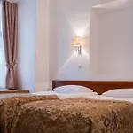 Three Crowns Residents 3* تالين