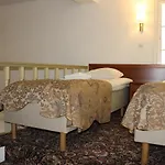 Three Crowns Residents فندق تالين
