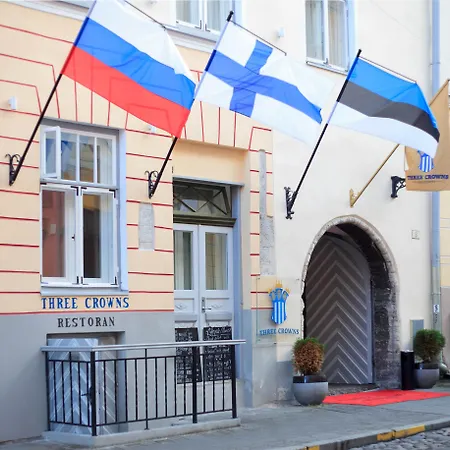 Three Crowns Residents Ξενοδοχείο