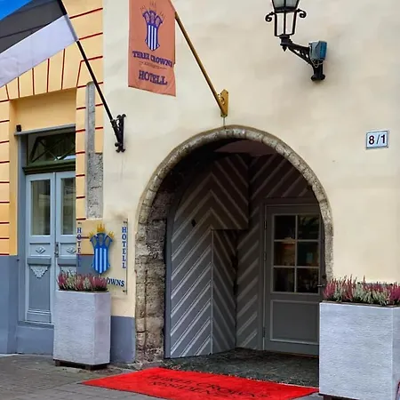 Hotel Three Crowns Residents 3*