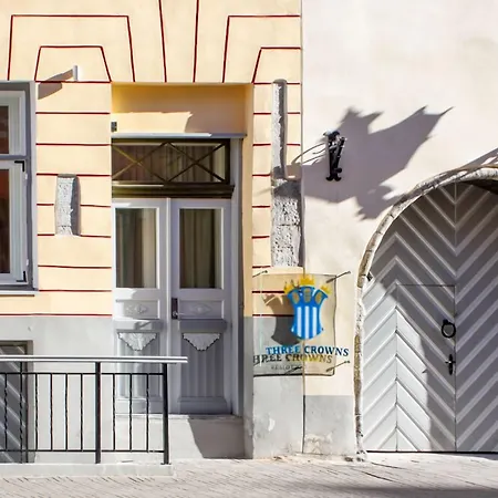 Hotel Three Crowns Residents