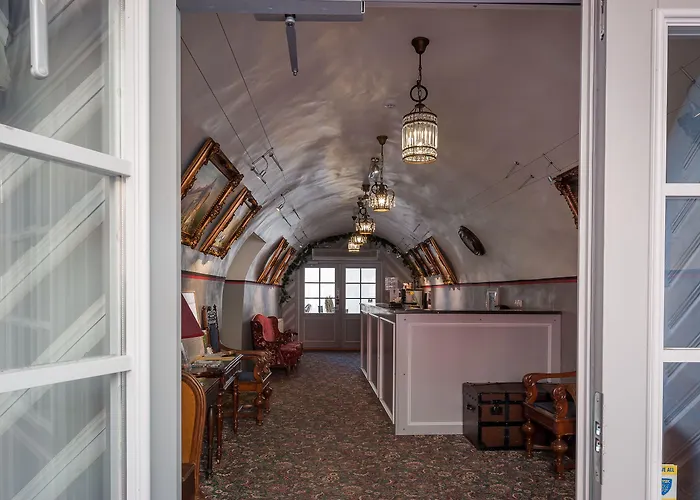 호텔 쓰리 크라운 레지던츠 탈린