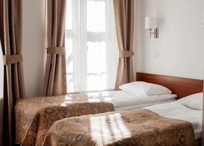 Three Crowns Residents Hotel Reval