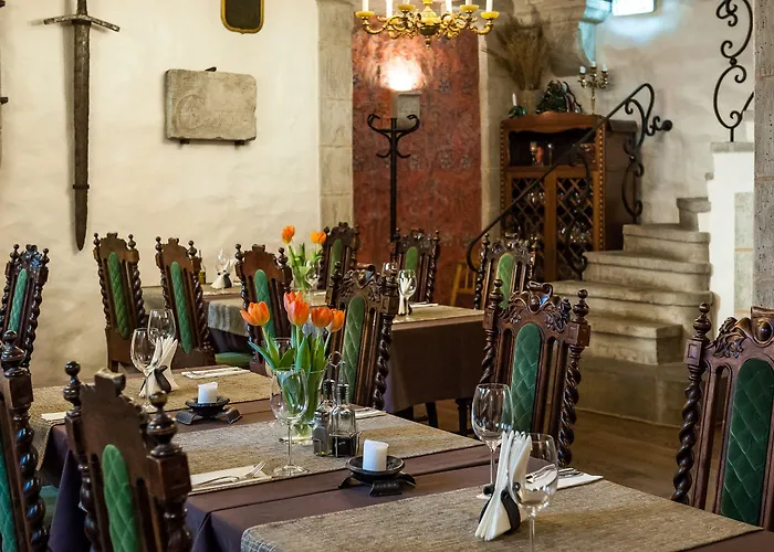 쓰리 크라운 레지던츠 호텔 탈린