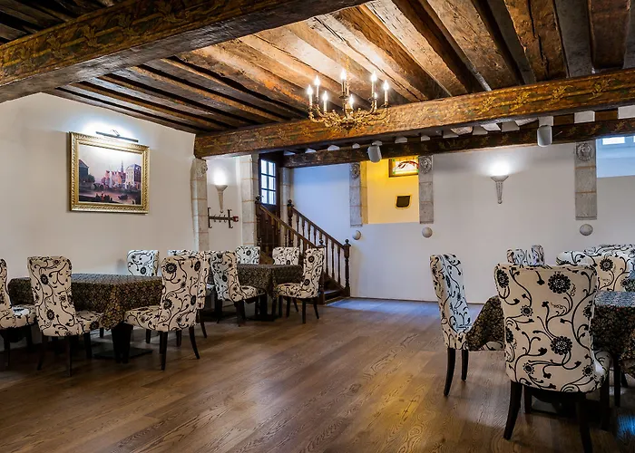 Three Crowns Residents Hotel Reval